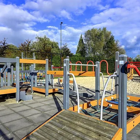 Vesting De Bronsbergen 펜션