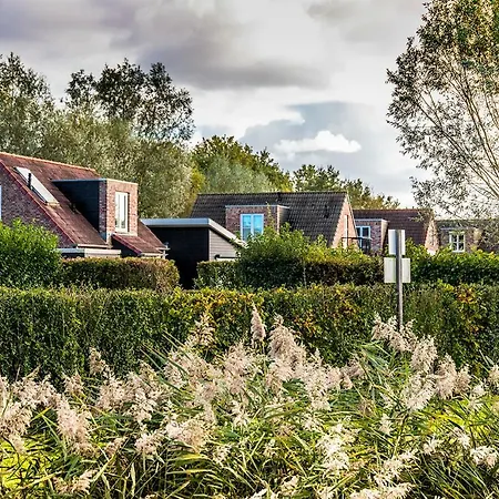 Vesting De Bronsbergen Semesterbostad