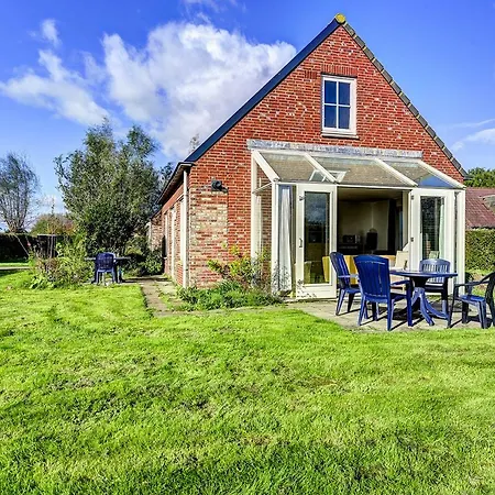 Vesting De Bronsbergen Holiday home Zutphen