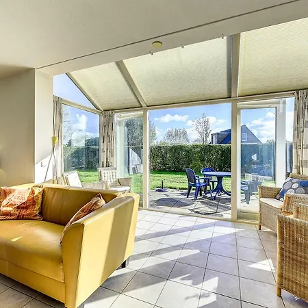 Vesting De Bronsbergen 쥐트펜