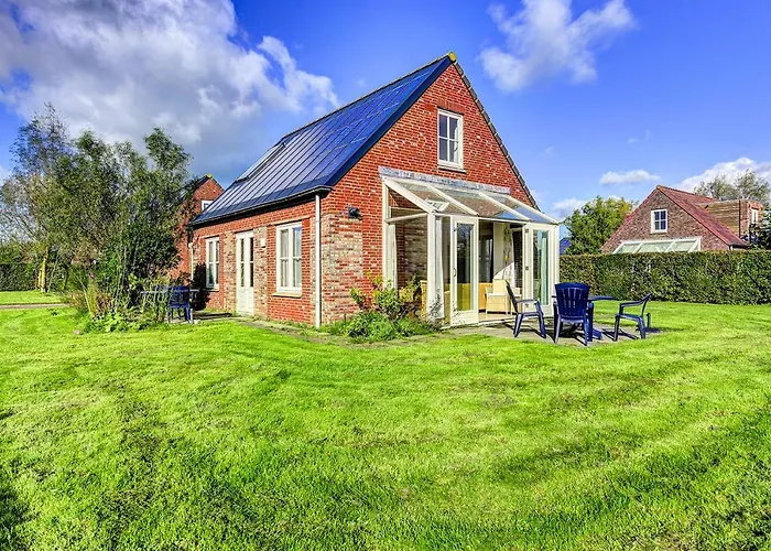 Holiday home Vesting De Bronsbergen