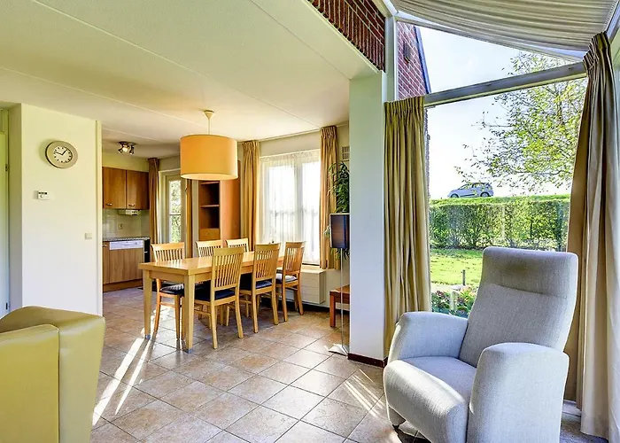 Vesting De Bronsbergen Holiday home Zutphen